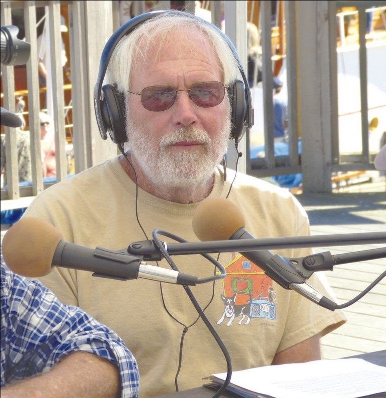 Cats in Our Laps / Phil Andrus